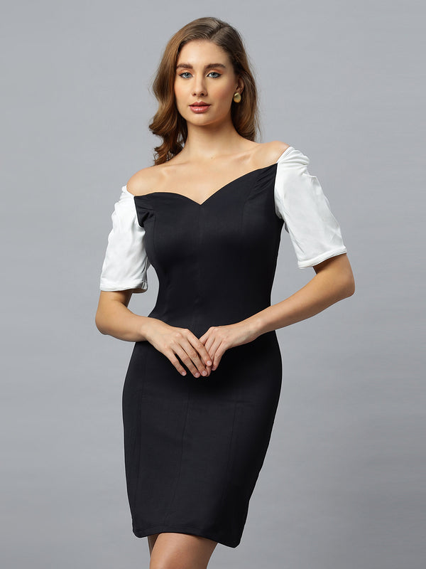 Sweetheart Neckline Monochrome Knit Dress